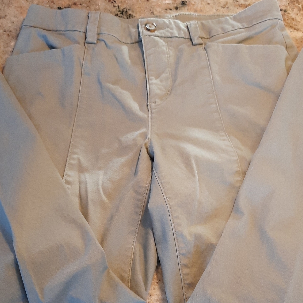 Classic Women's Chino Pants in Beige